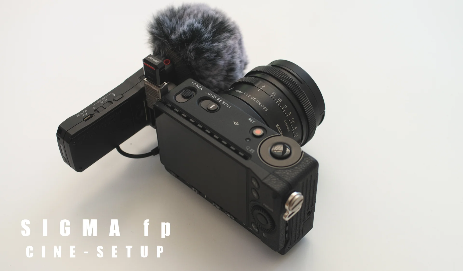 このサイズ」が好きだから。私が4年かけて整えた「SIGMA fp 最小動画